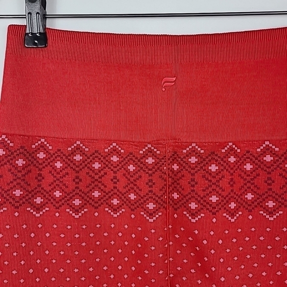 NEW Fabletics Cloud Seamless High-Rise Jacquard Poinsettia Nordic Leggings Sz L - Picture 5 of 8